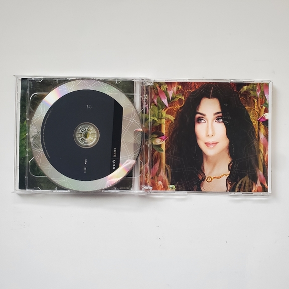 Cher Gold CD 2 Disc Album - Picture 5 of 5